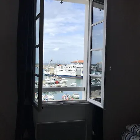 Une Echappee Belle Sur L'ile D'yeu Apartment